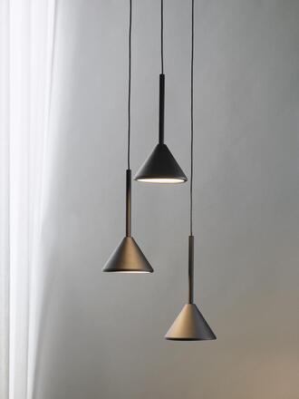 LEDVANCE LED závěsné svítidlo Fuji 13W 930 černé 4058075841840