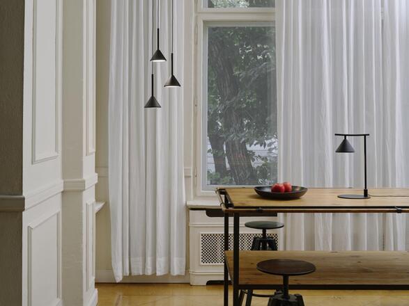 LEDVANCE LED závěsné svítidlo Fuji 13W 930 černé 4058075841840