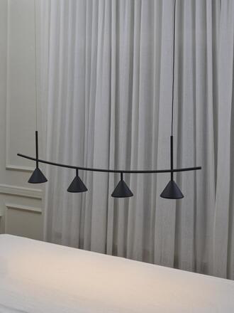 LEDVANCE LED závěsné svítidlo Fuji lineární 16W 930 černé 4058075841864