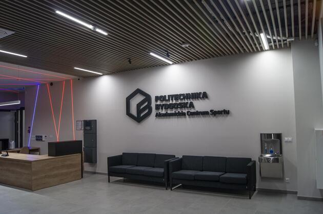 LEDVANCE LED svítidlo prachotěs DP 1200 E 42 W 220-240 V 4000 K 5670 lm IP65