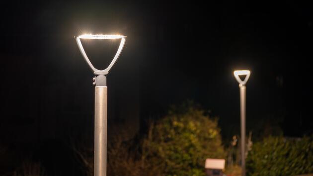 LEDVANCE LED svítidlo veřejného osvětlení URB LTRN V 59W SYM PS 830-840 IP66 BK 4099854246807