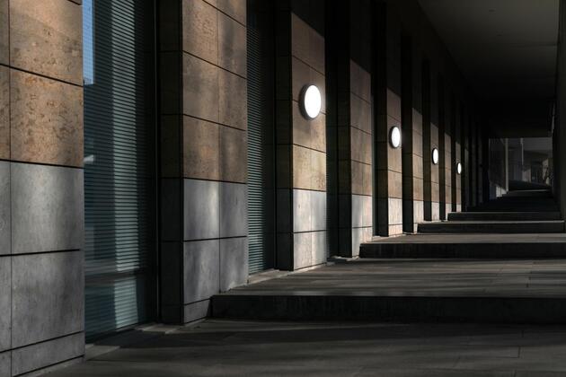 LEDVANCE BLKH RD SN 300 P 18 W ML 83040 BK 4099854286209