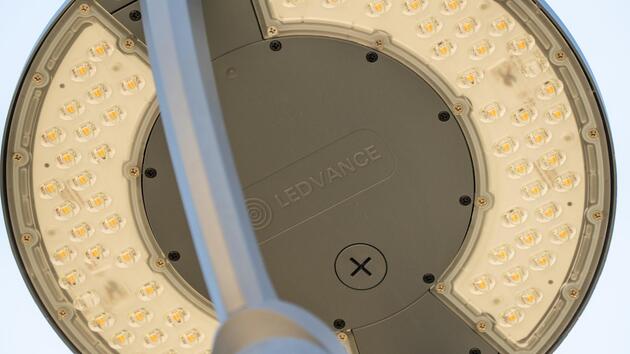 LEDVANCE LED svítidlo veřejného osvětlení URB LTRN V 29W ASYM PS 822-827 IP66 GY 4099854287640