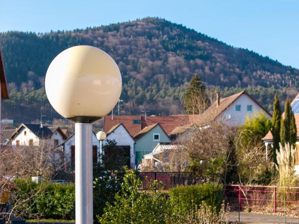 LEDVANCE LED svítidlo veřejného osvětlení URB LTRN V 29W ASYM PS 822-827 IP66 GY 4099854287640