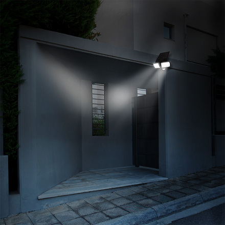 Solight LED solární osvětlení se senzorem, 8W, 600lm, Li-on, černá WO772