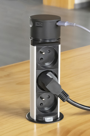 Solight 3z + USB A+C výsuvný blok zásuvek, 2m, černý PP125USBC-B