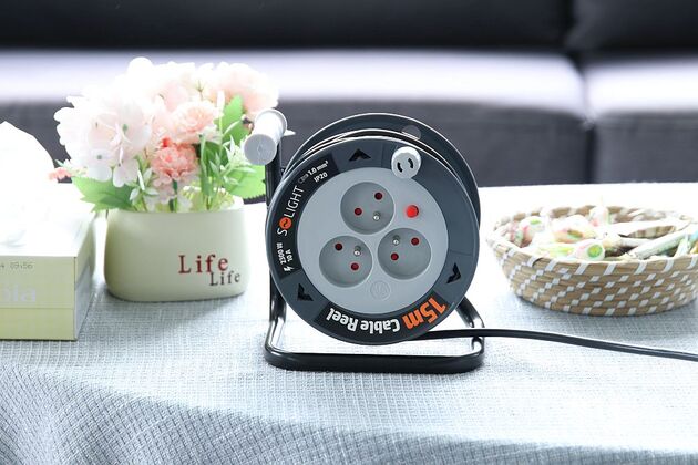 Solight prodlužovací přívod na bubnu 15m, 3 zásuvky, černý kabel, 3x 1,0mm2 PB24B