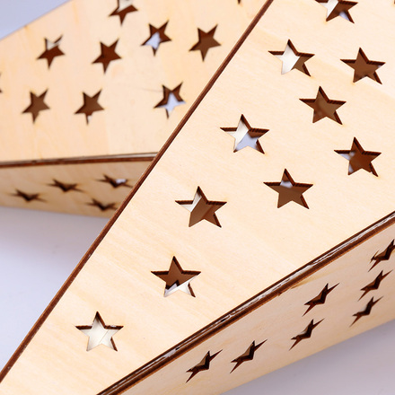 Solight LED dřevěná vánoční hvězda, závěsná, časovač, 20x LED, 65cm, 2x AA 1V293