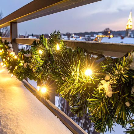 Solight LED vánoční girlanda s jehličím, 5m, 80x LED, časovač, 3xAA, IP44 1V298