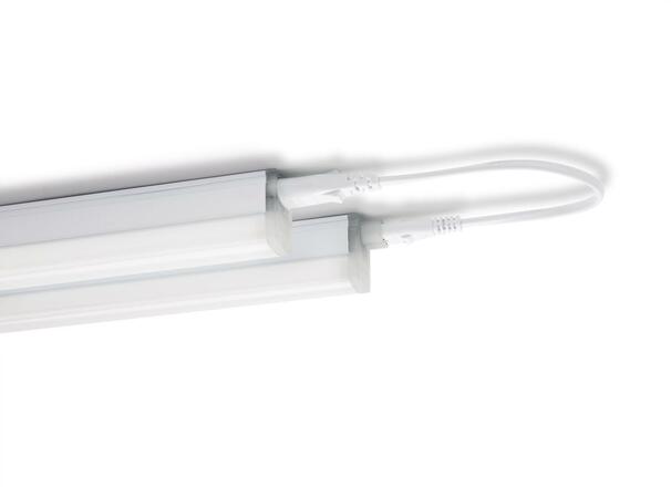 Philips ZÁŘIVKA LINEAR LED 4000K 1x18W 85089/31/16