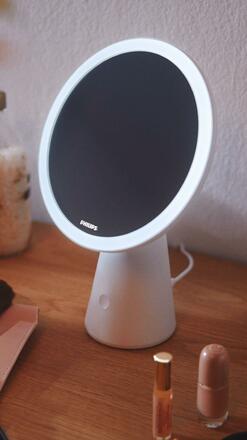 Philips Mirror stolní svítidlo se zrcadlem 1x4,5W 80lm 3000/4000/5000K USB, bílé