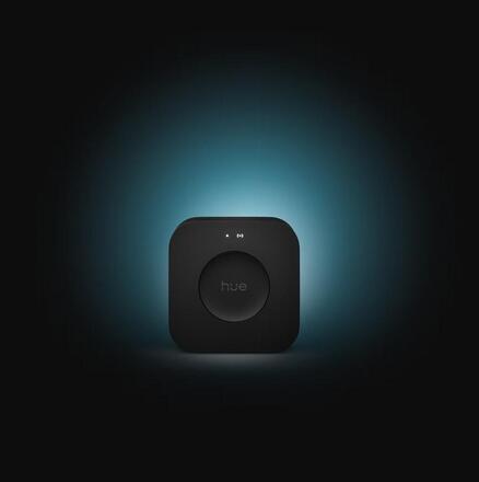 Philips Hue Bridge Pro centrální hub Wi-Fi/Zigbee/Bluetooth/Matter, pro 150 světel