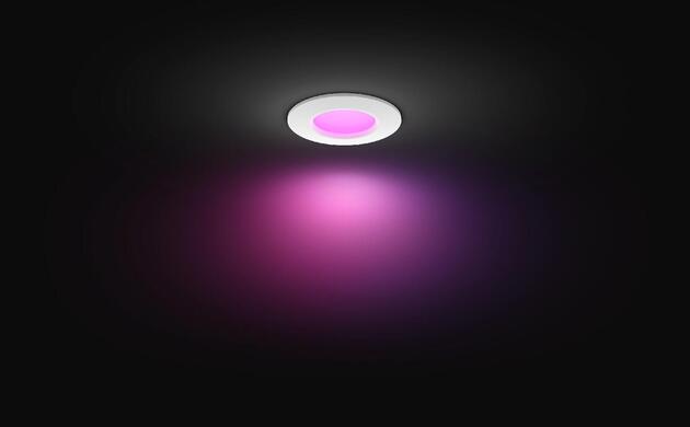 Philips Hue WCA Slim koupelnové zápustné svítidlo LED 8,3W 750lm 2200-6500K RGB 9cm kulaté IP44, bílé