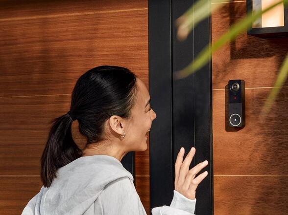 Philips Hue Secure kabelový videozvonek 12V, Zigbee/Bluetooth