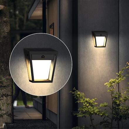 Philips Nissa UltraEfficient solární nástěnné LED svítidlo se senzorem 1,8W 250/25lm 3000K IP44, černé