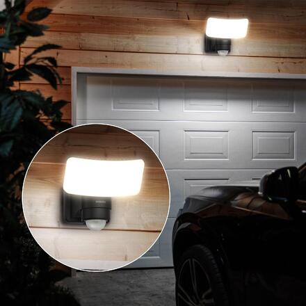 Philips Tylus UltraEfficient Security solární LED reflektor se senzorem 6W 1000/50lm 5000K IP44, černý