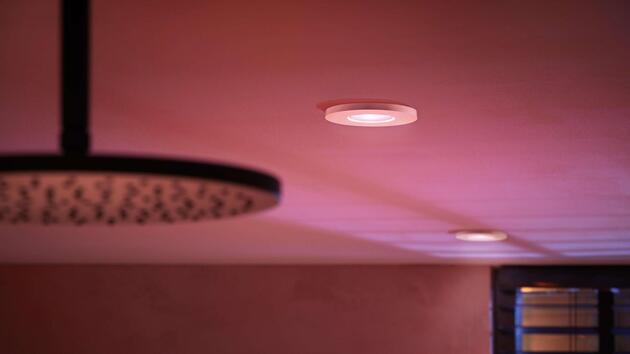 Philips Hue Xamento podhledové LED svítidlo 1x4,2W, 2000-6500K, RGB, IP44, bílá