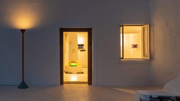Artemide stojací LED lampa Callimaco 43 W 2700K stmívatelná