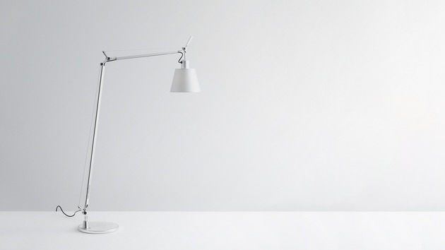 Artemide stojací lampa Tolomeo Basculante Reading Floor E27 satin 7,5 W 220-240 V bez podstavce