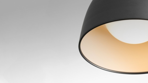Artemide závěsné svítidlo Nur Design Collection E27 max 23 W anodizovaný hliník