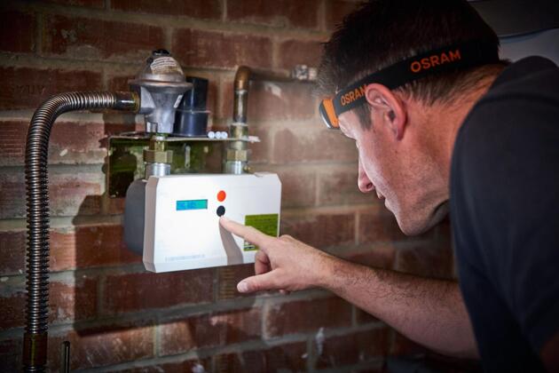 OSRAM LEDinspect HEAD TORCH 87 ESSENTIAL čelovka LEDIL433ESN