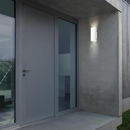 BRILONER Lima LED venkovní nástěnné svítidlo, nabíjecí, 3 krokový dotykový stmívač, časovač, bílé 3786016