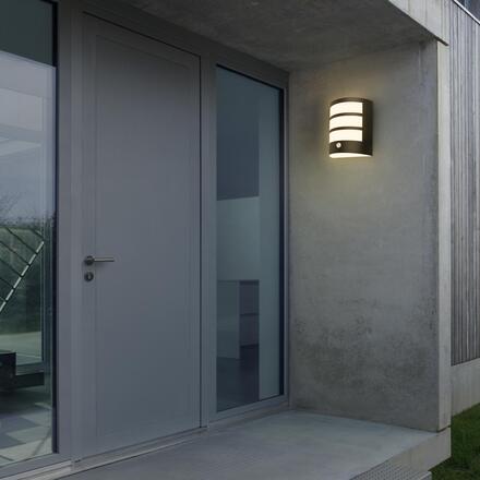 BRILONER LED nabíjecí nástěnné svítidlo, venkovní, pohybové čidlo, soumrakový senzor, IP44, černá 3795015