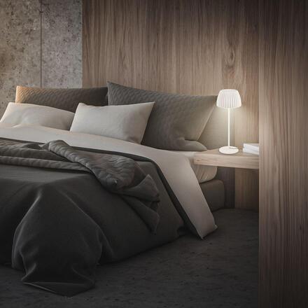 BRILONER Loca stolní lampa - 8W, 800lm, LED, dotykový vypínač, stmívatelná, teplá bílá, starobílá 7625016