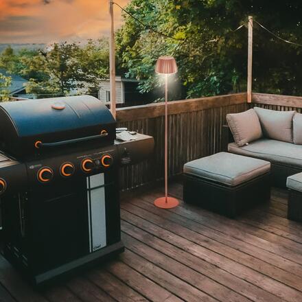 BRILONER nabíjecí stojanová lampa Riffle - 124 cm, 4,2W, 400lm, bezdrátová, LED, stmívatelná, dotykový vypínač, měď 1238013