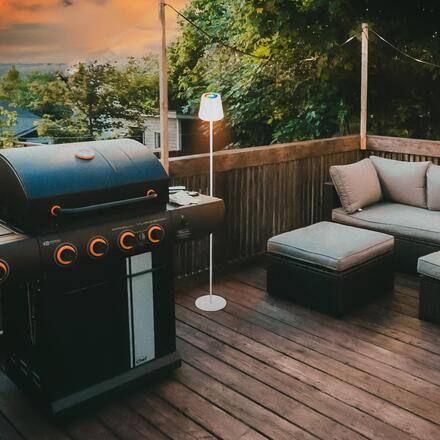 BRILONER Coloris RGBW LED stojanová bezdrátová lampa, stmívatelná, dotykový vypínač, bílá 1507016