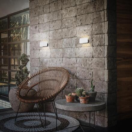 BRILONER Meluna LED nástěnné svítidlo nabíjecí, stmívatelné, dotykový vypínač, bílé 3807016