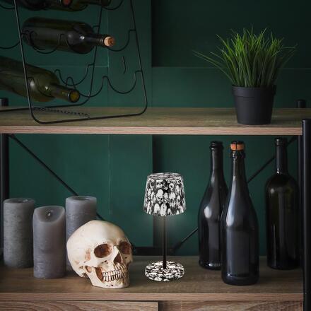 BRILONER Boano LED stolní lampička bezdrátová IP44, stmívatelné, dotykový vypínač, motiv lebky 7423043