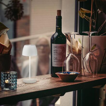 BRILONER LED nabíjecí stolní lampička Serina Mini, bezdrátová, 20cm, IP44, 2,5W, stmívatelné, dotykový vypínač, bílé 7503016