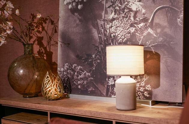 BRILONER Ino stolní lampička, látkové stínidlo, keramický podstavec, 22x37,5 cm (DxH), hnědé 7539011