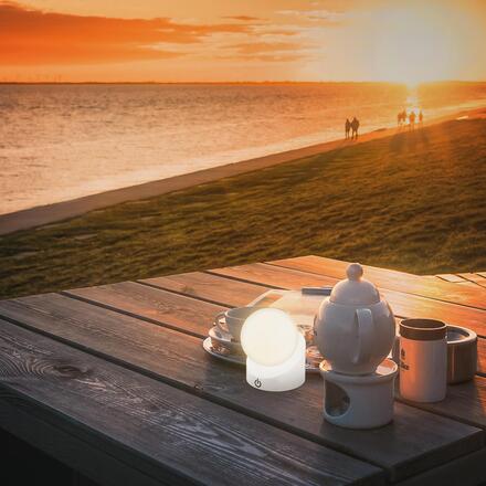 BRILONER Sora Mini LED stolní lampička bezdrátová IP54, stmívatelné, dotykový vypínač, bílá 7561016