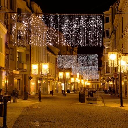 DecoLED LED světelná záclona - 1x1,5m, ledově bílá, 150 diod