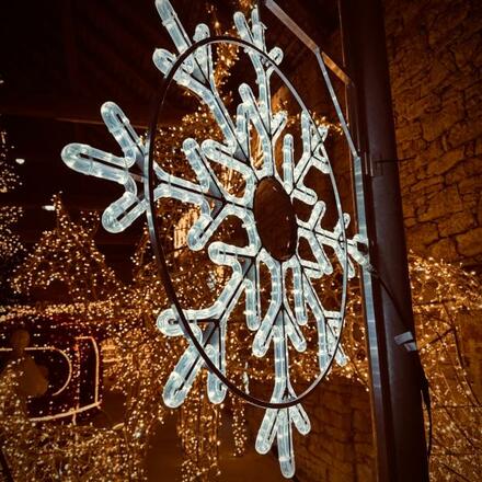 DecoLED LED světelná vločka na VO, pr. 85 cm, ledově bílá