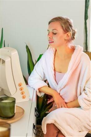 Obličejové solárium EFBE-SCHOTT GB 908 s 8 UV-trubicemi Cosmedico