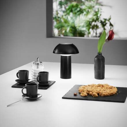 Nabíjecí svítidlo LAMPADA dobíjecí LED MYKES černá polykarbonát 4,5 W 300 lm CCT stmívatelné 21x16x16 cm
