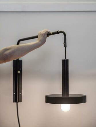 FARO WHIZZ nástěnná nastavitelná lampa, černá a zlatá