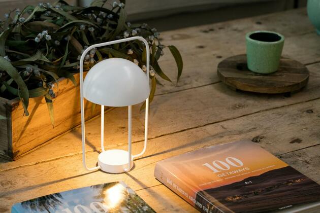 FARO JELLYFISH bílá přenosná stolní lampa