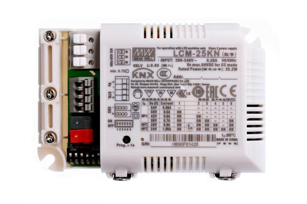 Meanwell napájení DIM, Multi CC, LCM-25KN - KNX konstantní proud 350/500/600/700/900/1050 mA IP20 stmívatelné 6-54 VDC 18,9 W / 25,2 W  862174