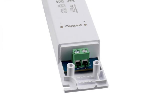 KGP napájení (CV, DC) stmívatelné - KGP, Long-Flat, DIM, CV, LV30W24CG Triac 862277