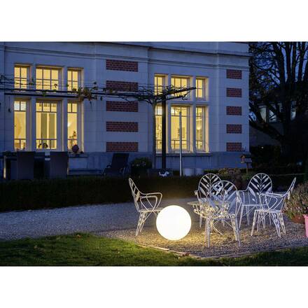 BIG WHITE ROTOBALL FLOOR 50, venkovní stojací lampa, TC-(D,H,T,Q)SE, IP44, koule, bílá, pr. 50 cm, max. 24 W 227221