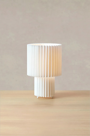 Markslöjd stolní lampa Catis bílá 32 cm