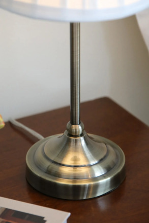 Markslöjd stolní lampa Oxford mosaz