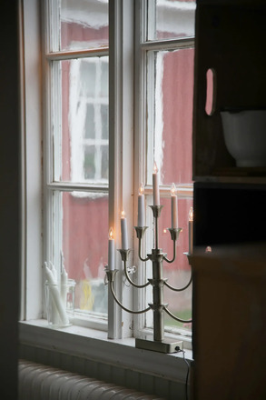 Markslöjd Gylling mosazný vánoční svícen