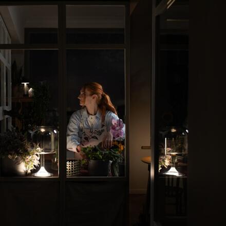 MAYTONI Stolní lampa Spirito 3000K 13W MOD286TL-L8B3K