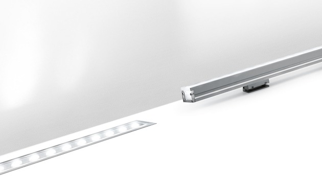 Artemide LED wallwasher LineaLed 25 W 24 V 3000K zapuštěný venkovní