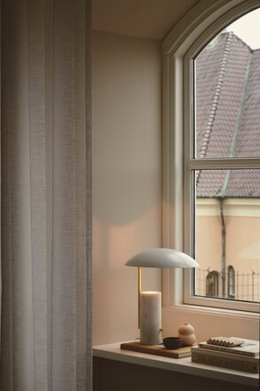 NORDLUX Mademoiselles stolní lampa bílá 2220405001